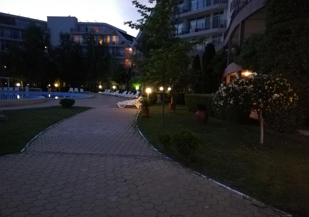 Charis Cozy Family Apart At Sun Village Complex Close To The Beach Sunny Beach Exterior foto